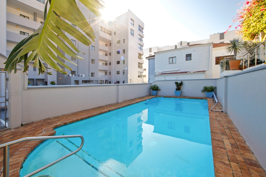 To Let 3 Bedroom Property for Rent in Fresnaye Western Cape